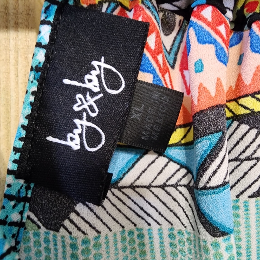 Colorful Geometric Print Tank Top. NWOT - Picture 2 of 2